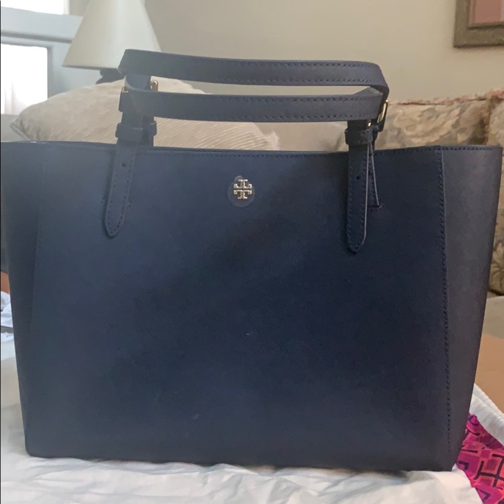 *SOLD* Tory Burch Handbag